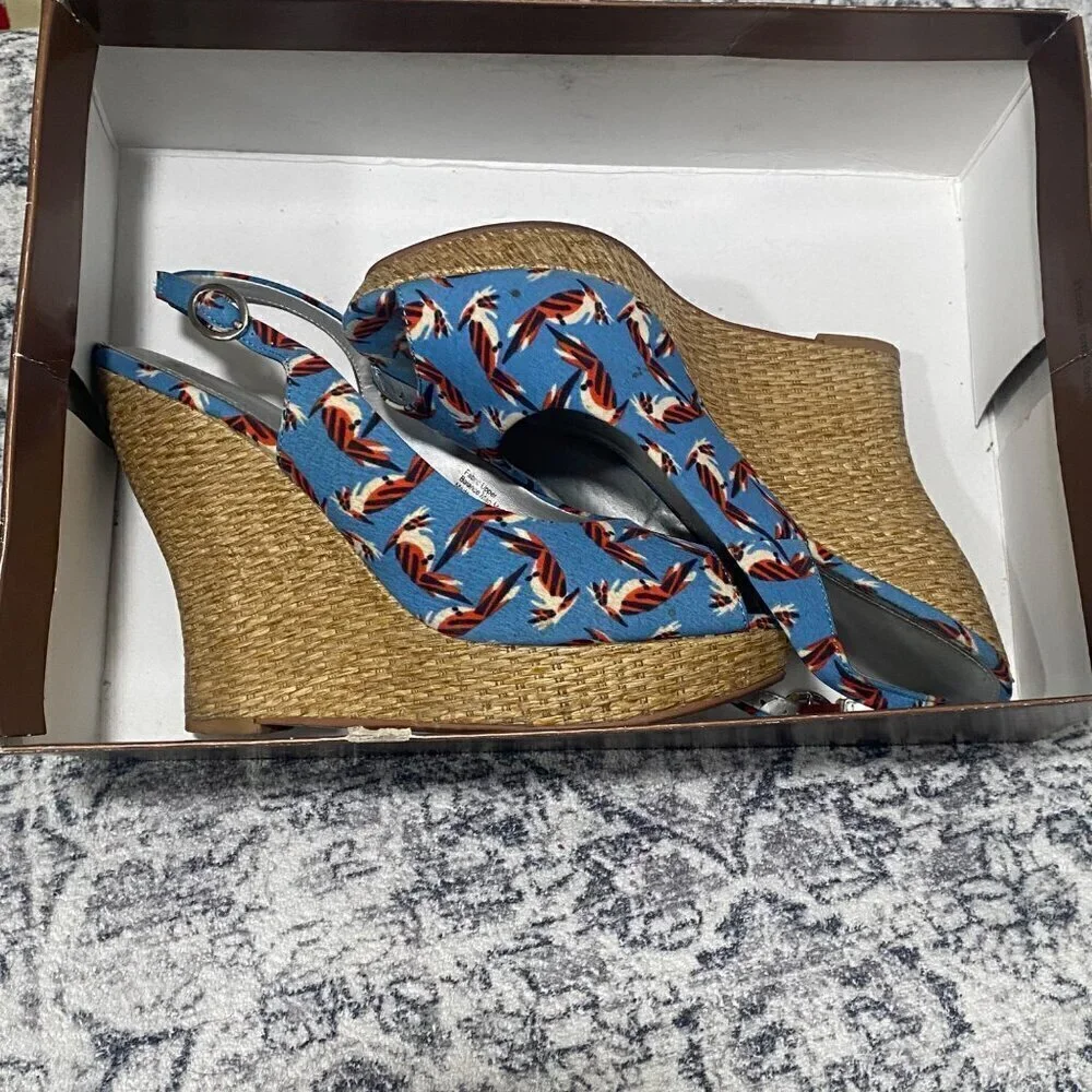 Audrey Brooke NAOMI Slingback Wedges in Blue Size 8